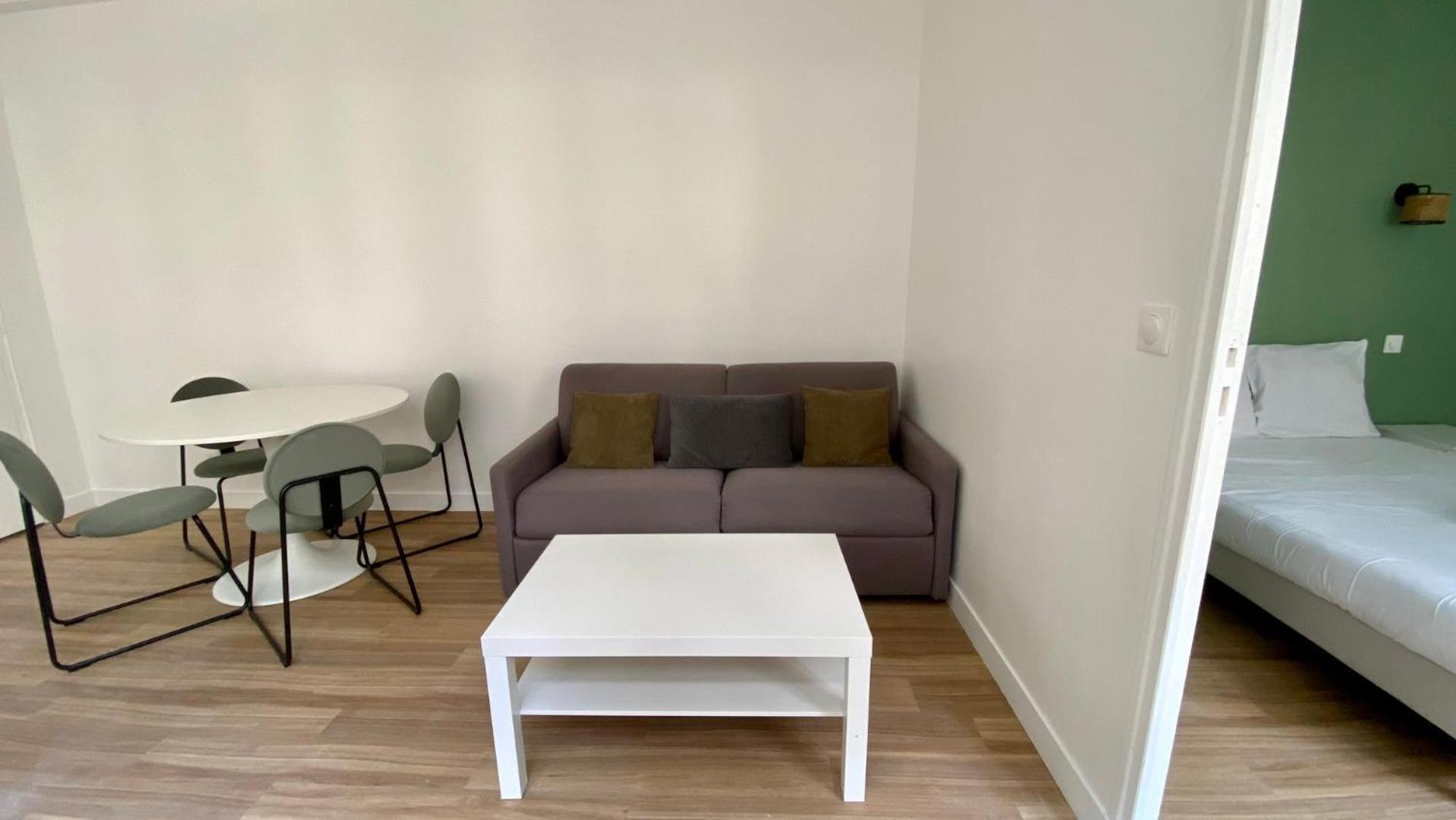 Appartement Charmant Proche Grands Boulevard 4P Paris Exterior photo